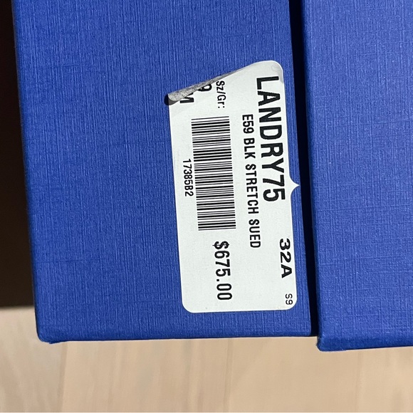 Stuart Weitzman Pointed Toe Heeled Boots - Landry 75 - Picture 13 of 13